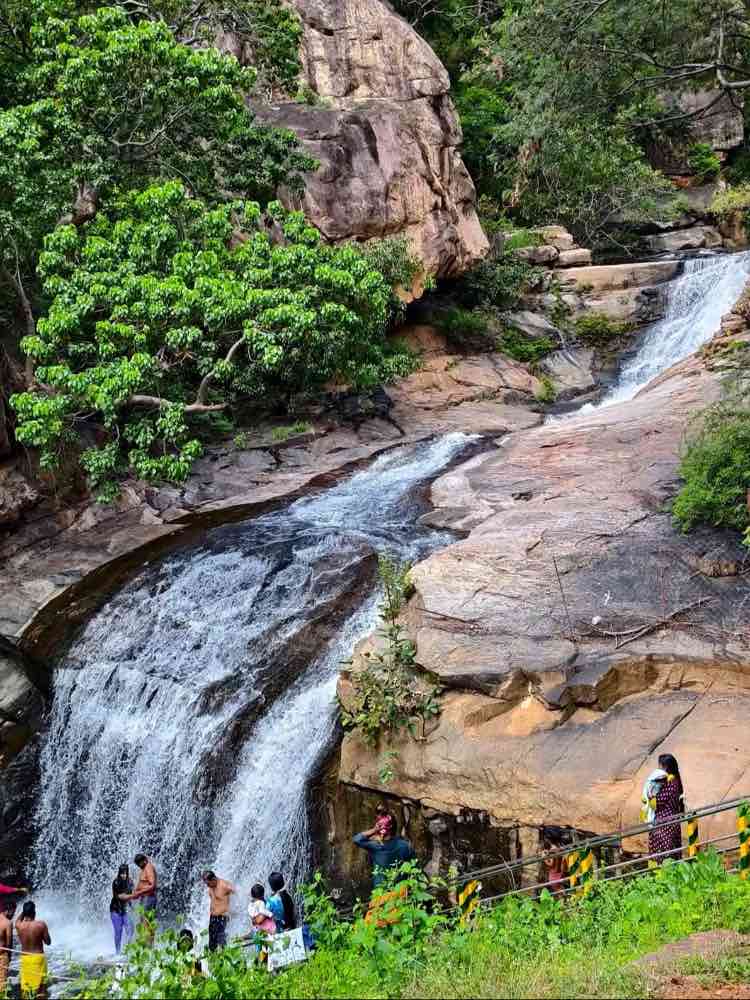 Aanaivari Muttal Waterfalls in Salem