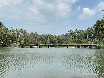 Aruvikkarai water falls in Kanyakumari