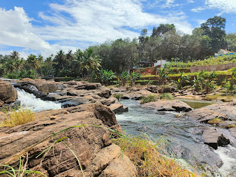Aruvikkarai water falls in Kanyakumari