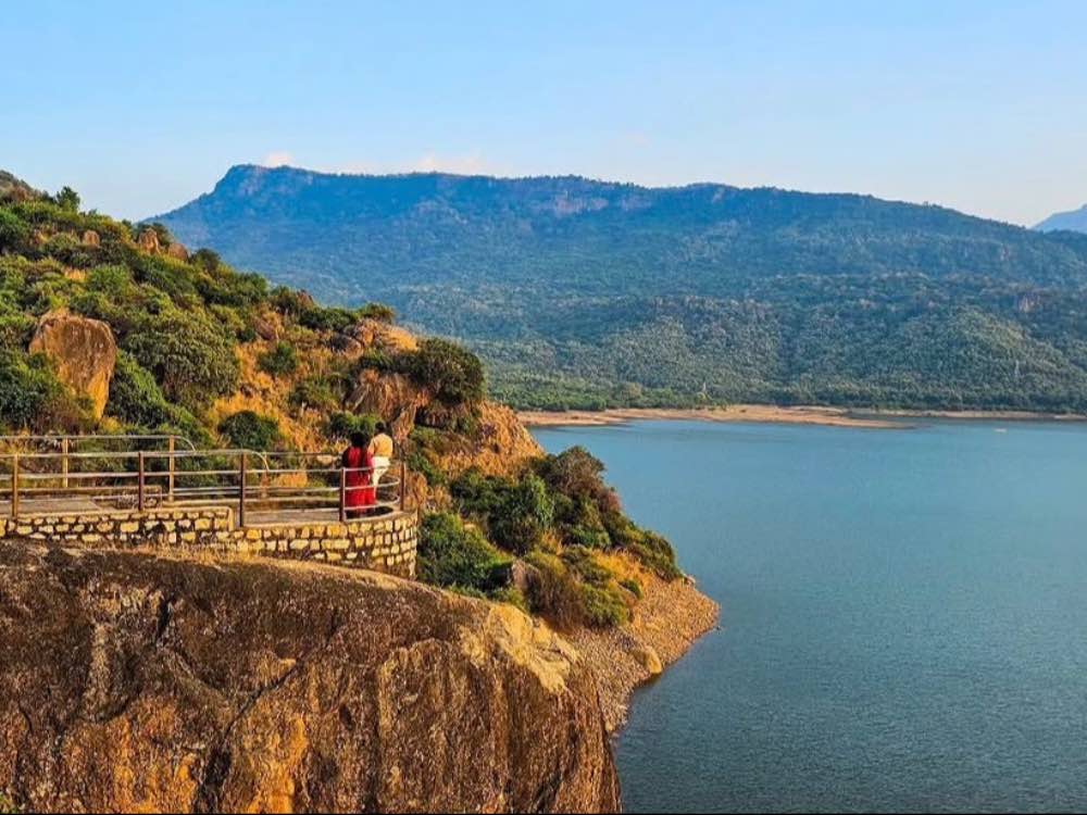 Manimuthar Dam in Tirunelveli