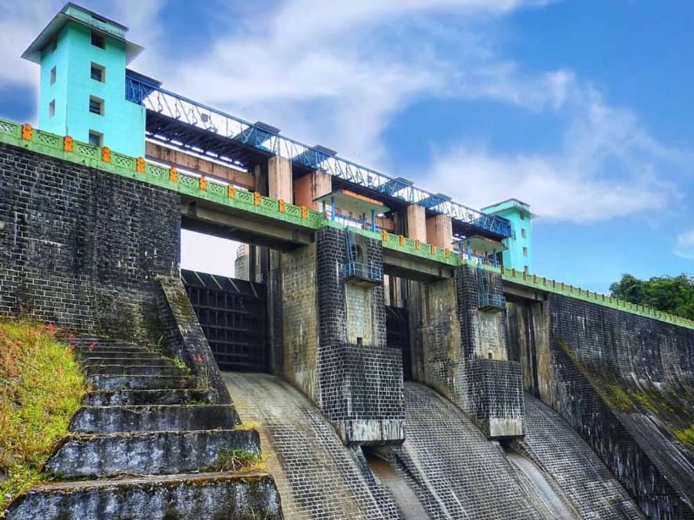 Nirar Dam in Coimbatore